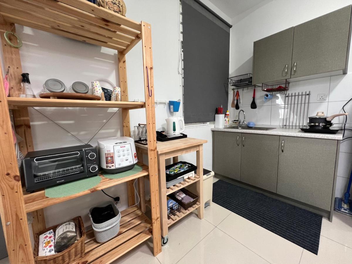 Urban Gateway Homestay# Bangi#wifi 300mbps#netflix Apartment