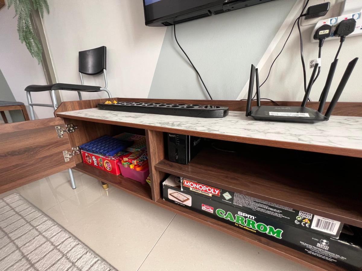 Urban Gateway Homestay# Bangi#wifi 300mbps#netflix Kampong Tangkas