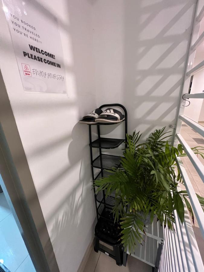 Urban Gateway Homestay# Bangi#wifi 300mbps#netflix Apartment *