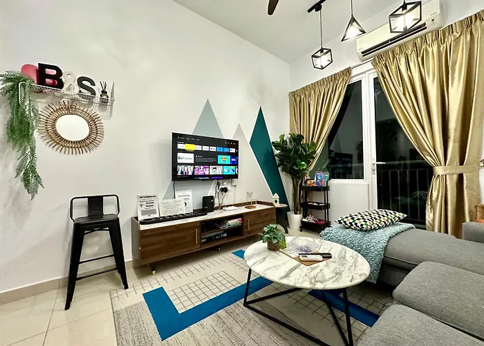 Urban Gateway Homestay# Bangi#Wifi 300Mbps#Netflix